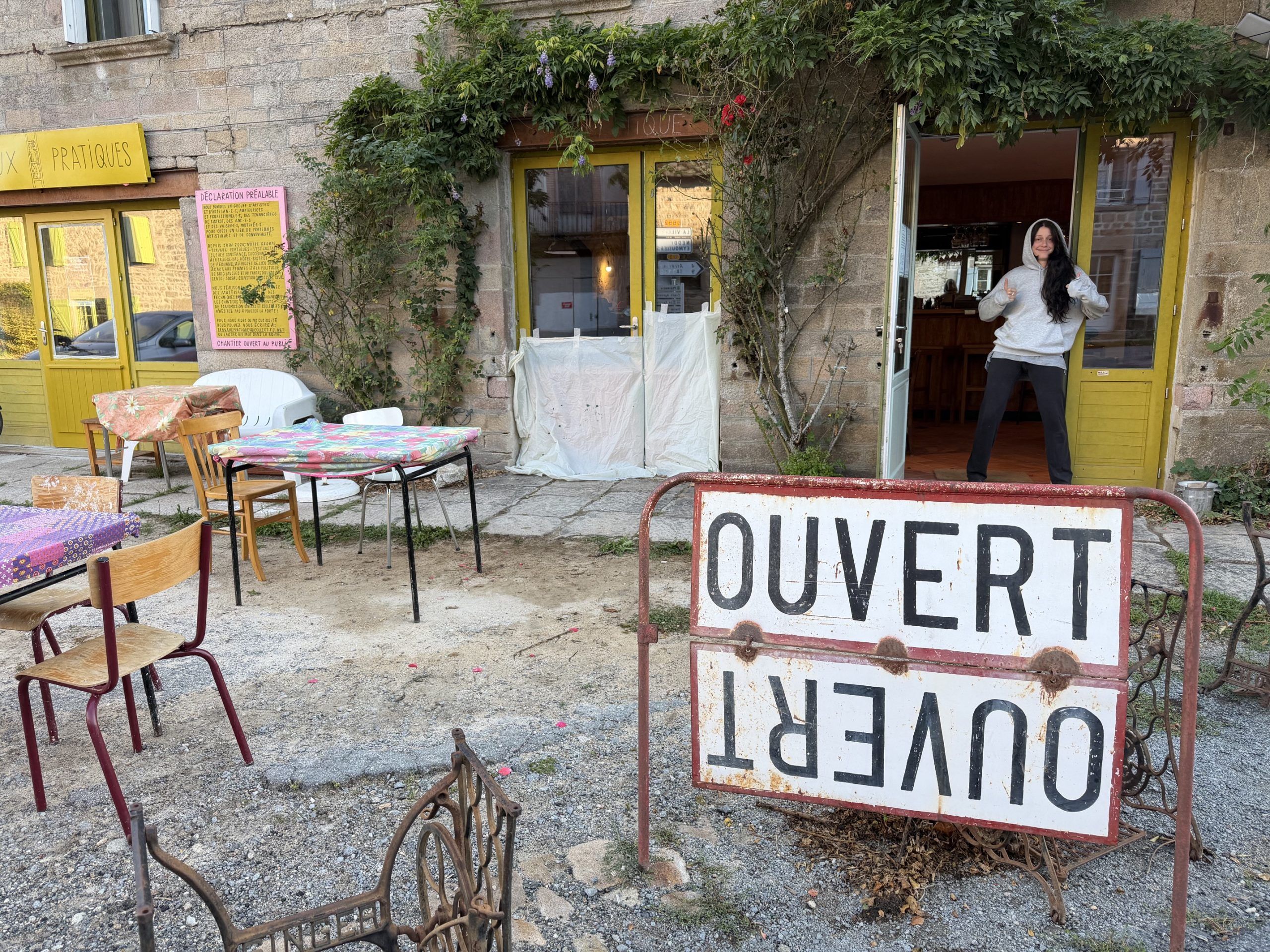 Le Café Pratique est ouvert